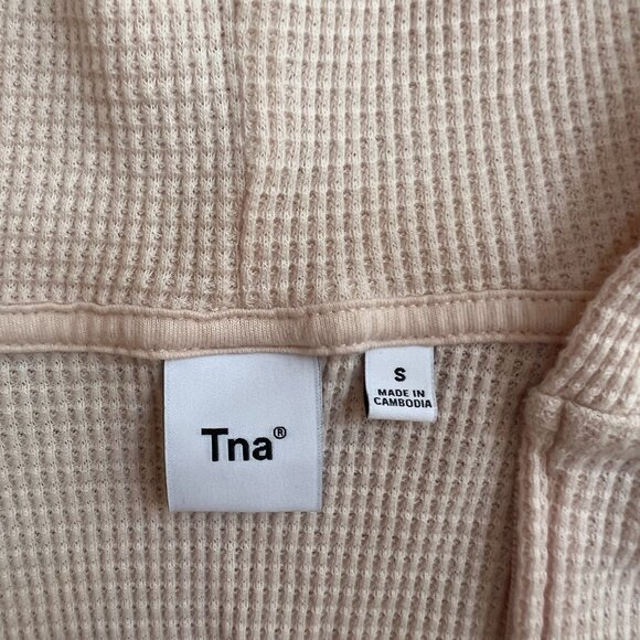 Light Pink Aritzia TNA Zip Up - Picture 2 of 3